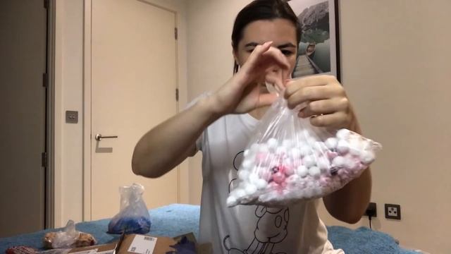 Распаковываем посылку из России или как выжить во время очередного карантина