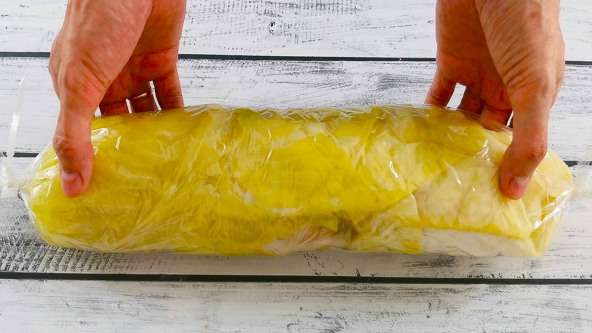 Колбаса из капусты в рукаве. На вкус как голубцы смотреть онлайн