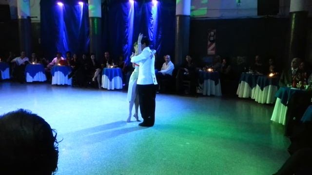 Lucas Guevara & Daniela Bravo en Fruto Dulce (Academia Rumores de Milonga) смотреть онлайн
