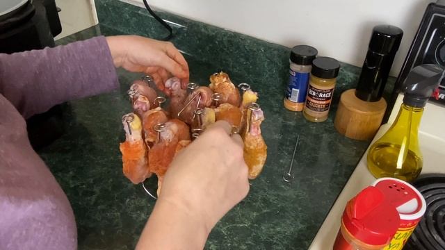 NINJA FOODI 8 Qt. Chicken Legs-14 Chicken Legs All At The Same Time! Chicken Carousel! смотреть онлайн