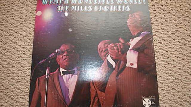 The Mills Brothers sing Louis Armstrong смотреть онлайн
