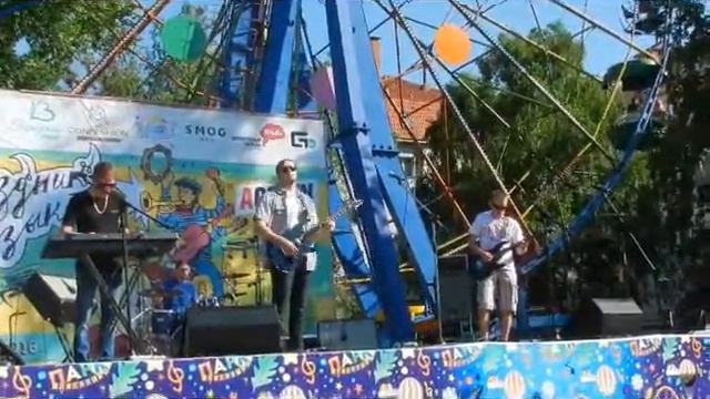 Manhattan - Eric Johnson (cover by The Coctail's band) смотреть онлайн