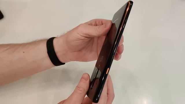 OnePlus 7T Pro - распаковка самой дорогой версии McLaren Edition! Красиво ли?)