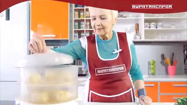 Бабушка готовит для всей семьи. 2015 г. смотреть онлайн