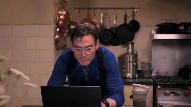 Movies in a Minute: 'Good Boys' and 'Where'd You Go, Bernadette' смотреть онлайн