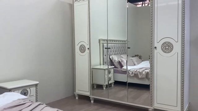 Спальная мебель «Кастилия» айвори глянец 5 дв. смотреть онлайн
