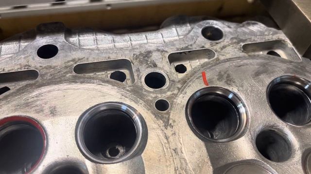 Немного о столе для крепления гбц и НЕКАЧЕСТВЕННЫХ резцах