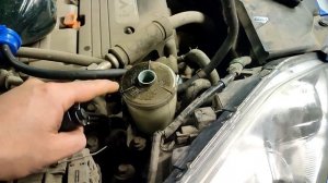 Замена масла ГУР с промывкой системы.