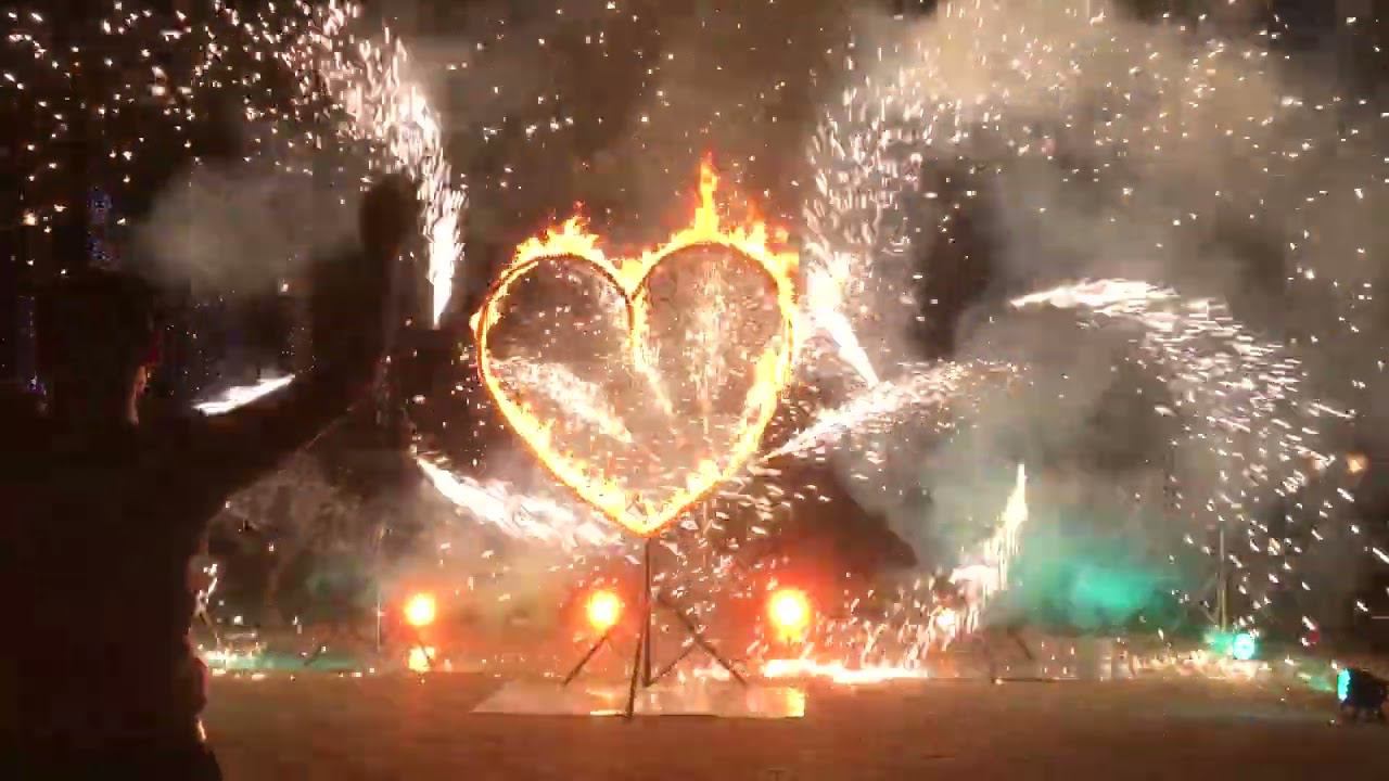 "Фаер шоу 'Главный день' на базе отдыха Княжья Речка" смотреть онлайн