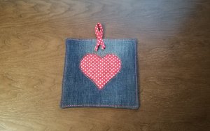 Кухонная прихватка из джинсов.