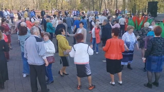 Погода Шепчет: "Все На Танцы!!!" смотреть онлайн