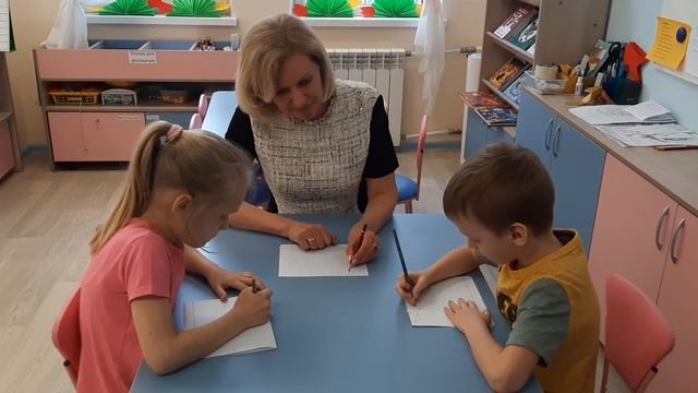 Играем в "Графический диктант" смотреть онлайн