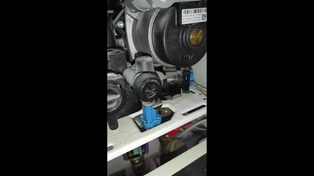 Manometru Blocat  Centrala Ariston Evo Class-манометр заблокирован Ariston -Ariston Manometer Repai