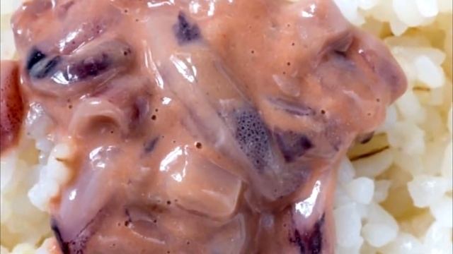 СЫР С ЧЕРВЯМИ И ДРУГИЕ ДЕЛИКАТЕСЫ смотреть онлайн