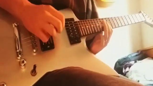 Guns N' Roses - Don't Cry (Solo) смотреть онлайн