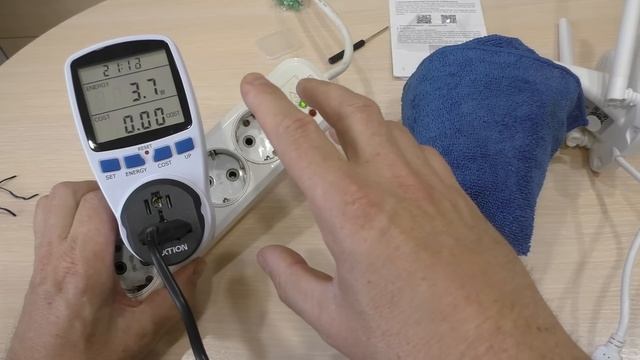 IP WIFI AUDIO КАМЕРА-ПРОЖЕКТОР СО СЛЕЖЕНИЕМ.YOOSEE!!! смотреть онлайн