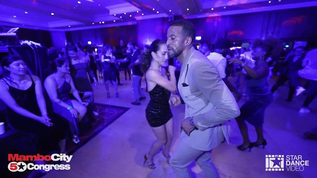 Maykel Fonts & Denisse A. Cambria - social dancing @ Mambo City 5Stars Congress смотреть онлайн
