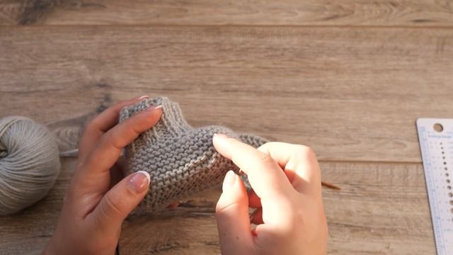 Турецкие пинетки спицами ?? Turkish booties knitting tutorial смотреть онлайн