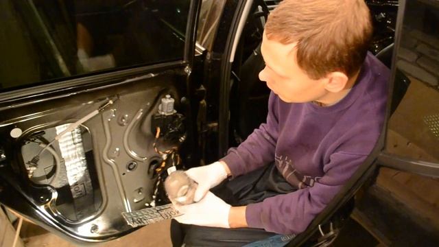 Сравнение шума до, в процессе и после шумоизоляции дверей автомобиля смотреть онлайн