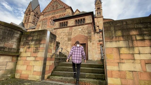 Жизнь в Германии ВЛОГ. Земля Хессен, город Ханау. Поздние переселенцы 2022. смотреть онлайн