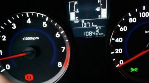 Видео: Как посмотреть пробег в Hyundai Solaris?