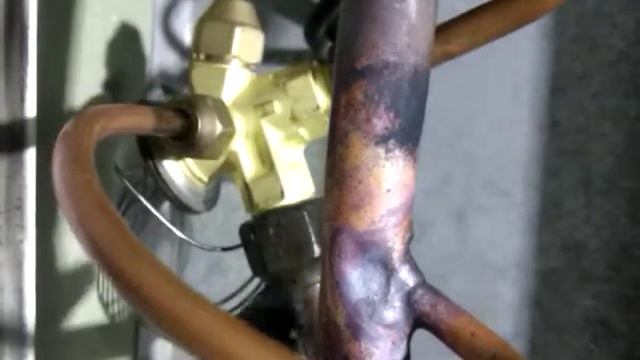 Quero Ref Buscando pérdidas en cámara frigorífica con Testo 316-4 смотреть онлайн