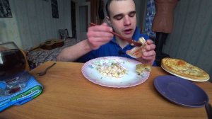 МУКБАНГ АСМР ПЕЛЬМЕНИ / ОЛИВЬЕ / СОУС / ВЫПЕЧКА  - С МЯСОМ, СЫРОМ, ВЕТЧИНОЙ /  ASMR Mukbang #412