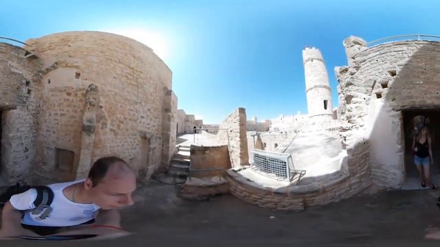 Tunisia Monastir Ribat VR Video 360° Рибат Хартема крепость в г Монастир, Тунис смотреть онлайн