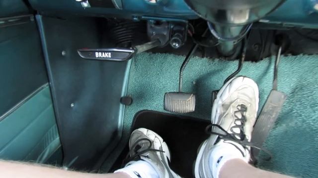 1965 Ford Fairlane 500 289 2-door 3-spd Start Up, Exhaust, In Depth Review, and Test Drive смотреть онлайн