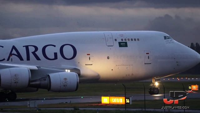 Just Planes presents LIEGE Airport - Boeing 747 capital of Europe смотреть онлайн