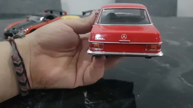 Mercedes Benz 220 Diecast