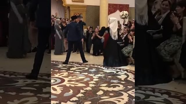 #Красивый танец смотреть онлайн