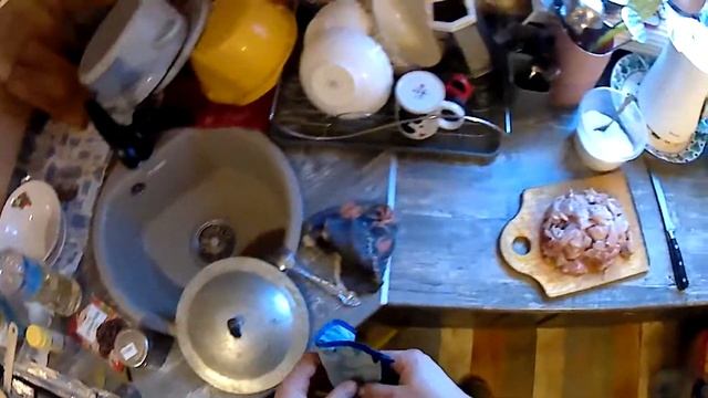 Курочка с черносливом смотреть онлайн