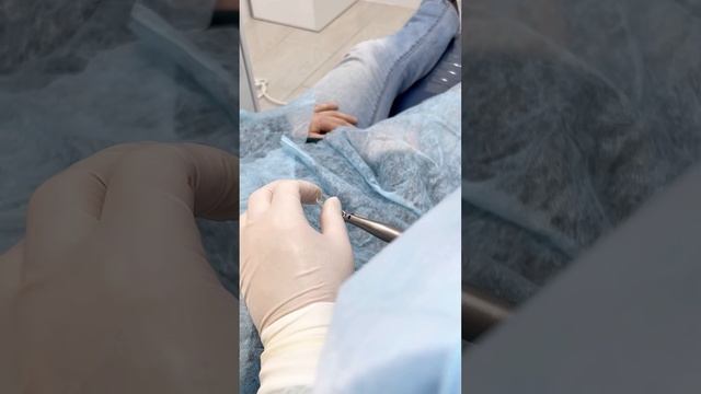 Имплантация зубов в стоматологии PREMIER Набережные Челны смотреть онлайн