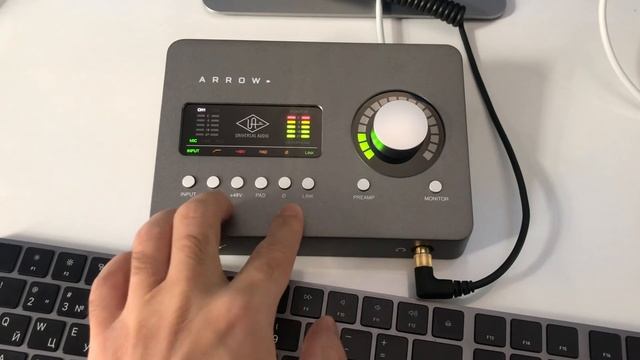 Universal Audio (UAD) Arrow - обзор, распаковка и тестирование плагинов, почему не Apollo? смотреть онлайн