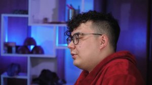 ЧТО В ТЕЛЕФОНЕ У ДИКОГО ДАНИКА? ЕМУ НЕ СТЫДНО?