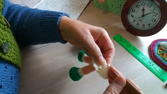 МК по вязанию крючком куклы-подхвата для шторЧасть 3ТелоАвтор И.Кистаева