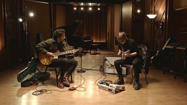 In Good Company with Art Menezes & Carmen Vandenberg | Heritage Guitars Custom Core H-150 & H-535 смотреть онлайн