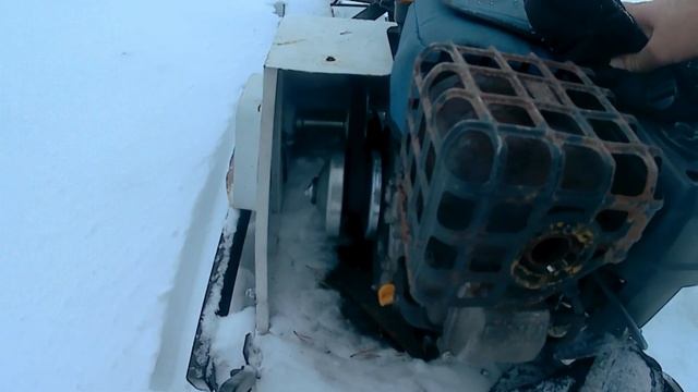 Миниснегоход из мотособаки на 380 гусенице смотреть онлайн