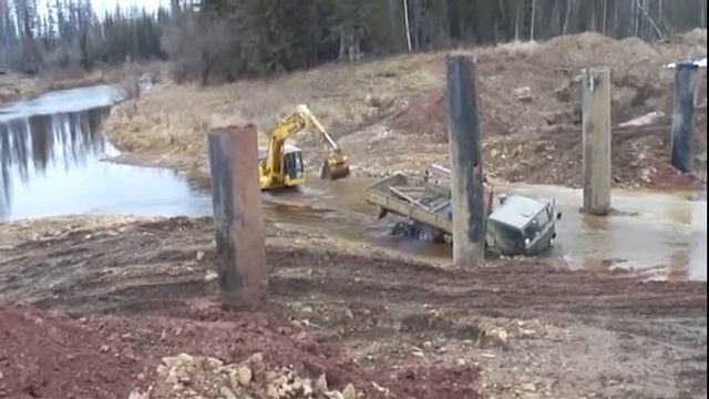 Ремонт трубы ВСТО на реке Бирюк смотреть онлайн