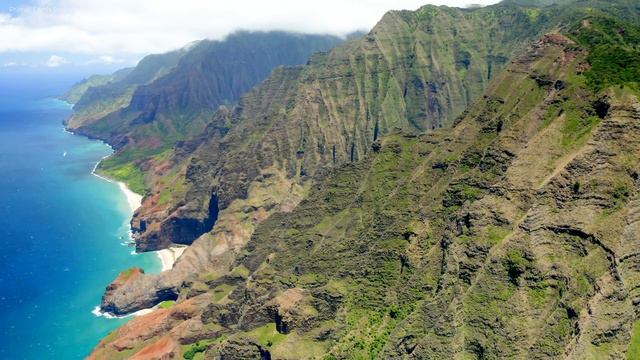 Majestic Aerial Views of Oceans 4K with Relaxation Music смотреть онлайн