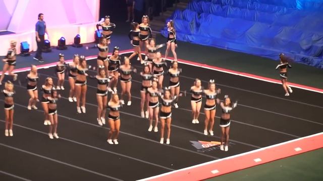 Cheer Extreme Chicago PASSION Summit 2016 смотреть онлайн