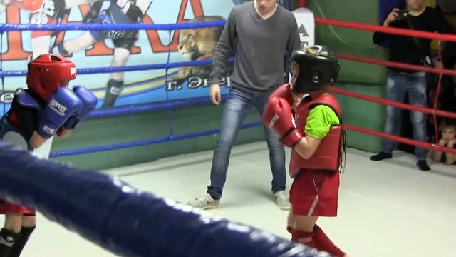 Чемпионат Запорожьской Области Нестеренко Ярослав (Viking Gym) Кхмер-боксинг (К-1) смотреть онлайн