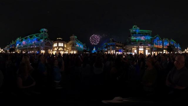 360º View of Disney Enchantment at Magic Kingdom смотреть онлайн