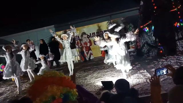 Исатай ауылы. Жаңа жылдарыңызбен. 2019жыл. смотреть онлайн