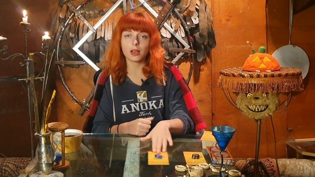 Что он хотел бы вам сказать? Гадание на картах Таро смотреть онлайн
