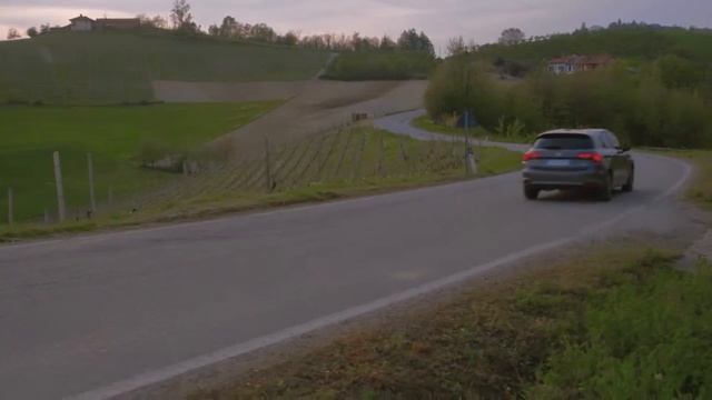 Fiat Tipo 5Doors Preview | AutoMotoTV смотреть онлайн