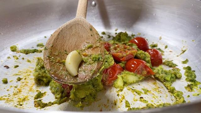 La preparo in pochissimi minuti! Non ho mai mangiato una pasta così deliziosa! смотреть онлайн