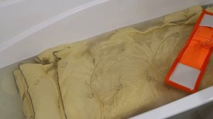 Постирать БОЛЬШОЕ, ТЯЖЕЛОЕ одеяло, плед, подушки, покрывало. Чем стирать, как сушить.