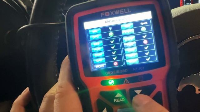 FOXWELL NT301 OBD2 Scanner Live Data Professional Mechanic OBDII смотреть онлайн
